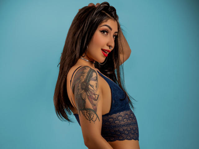 ShanonJones - Live sex cam - 8440116