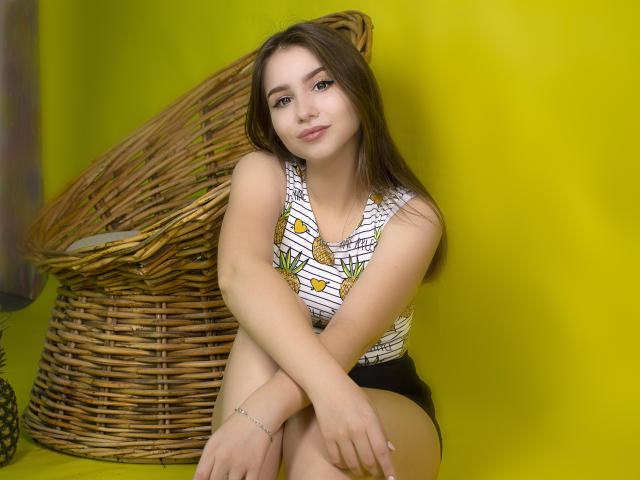 MollyDaisy - Live porn &amp; sex cam - 8440716