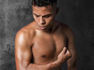 BryanFlorez - Live porn &amp; sex cam - 8457580