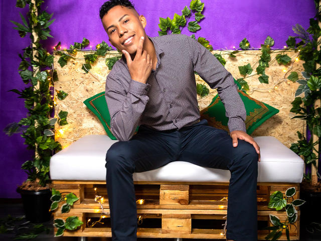 BryanFlorez - Live porn &amp; sex cam - 8457708