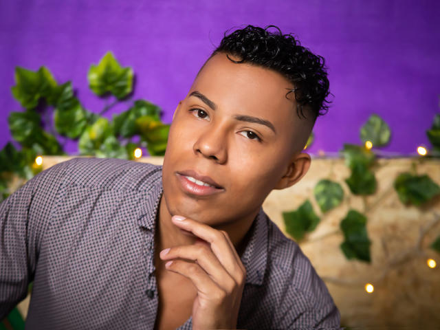 BryanFlorez - Live porn &amp; sex cam - 8457720
