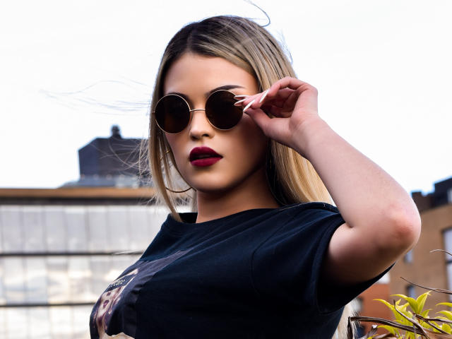 AmelieeBaudin - Live porn &amp; sex cam - 8462324