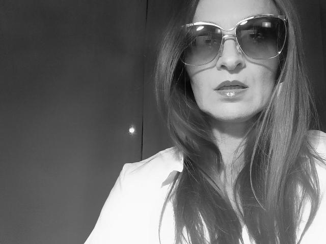 IrinaSpicy - Sexe cam en vivo - 8463360