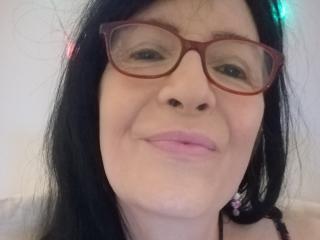 Emilianne - сексуальная веб-камера в реальном времени - 8469324