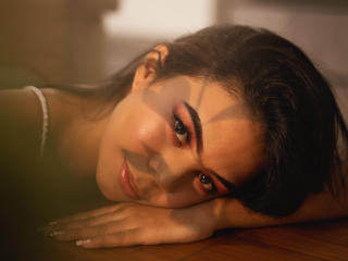 ParisMuller - Sexe cam en vivo - 8471460