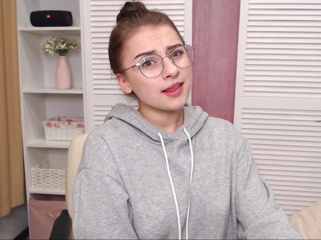 AmberlyMill - Sexe cam en vivo - 8480504