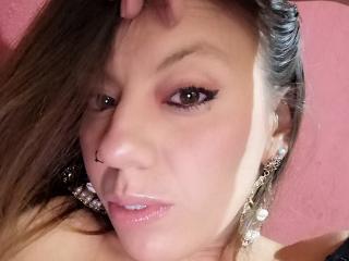 ArianaSub - Live cam exciting with a latin american Mistress 