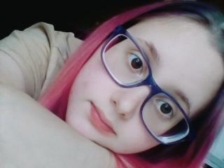 AliceXMay - Spectacle sex avec une Incroyable jeune beauté bien roulée rousse  