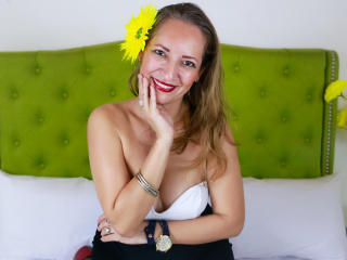 MaraRivera - Webcam live hard avec une Mature french d’Amérique latine sur le site X Love Cam 