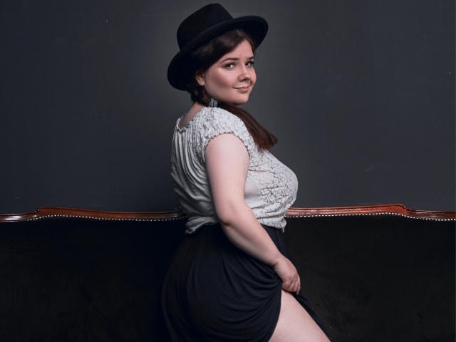PlumPie - Live sexe cam - 8501700