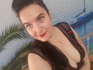 AnabelleJolie - Chat cam sex with this plump body Hard lady over 35 