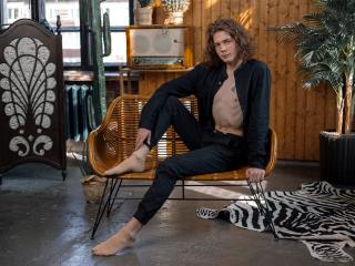 RobertWhites - Sexe cam en vivo - 8532372