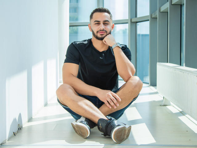 TravisPaxton - сексуальная веб-камера в реальном времени - 8542860