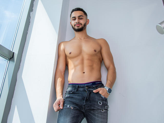 TravisPaxton - Sexe cam en vivo - 8542896
