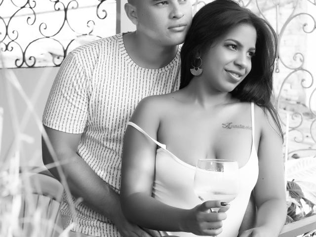 MatthewAndChloe - сексуальная веб-камера в реальном времени - 8554348