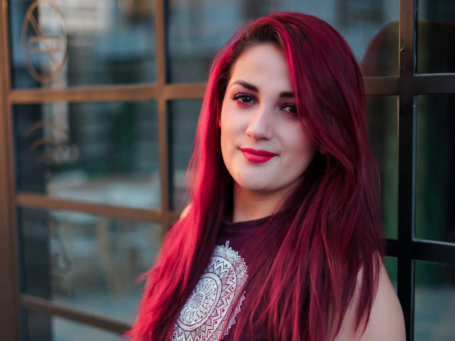 BrunaJohnsonn - сексуальная веб-камера в реальном времени - 8555980