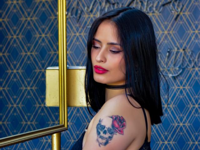 VictoriaBale - Live Sex Cam - 8559840