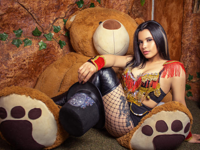 KateJolie - Live sex cam - 8560544