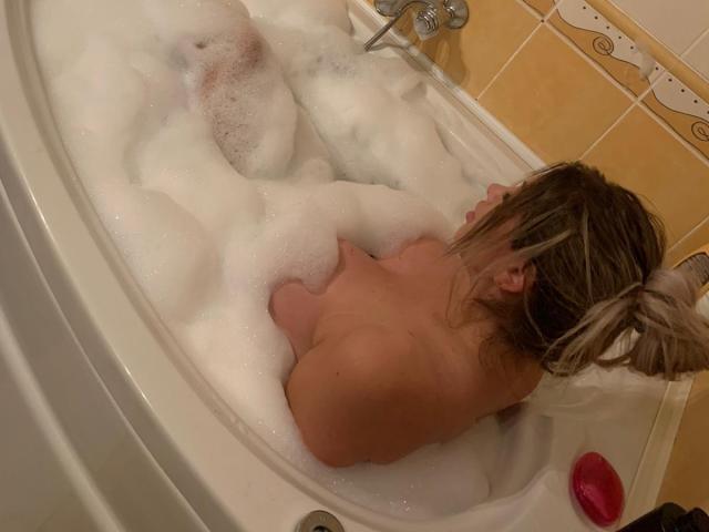 TanyaMonroe - Élő pornó és szexkamera - 8563320