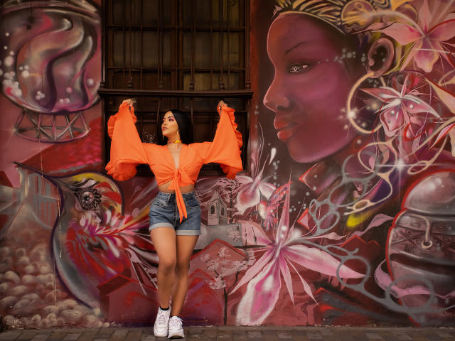 MeganErotic - Live Sex Cam - 8564044