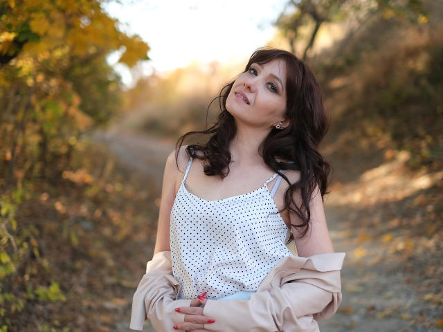 TyraWinston - Live porn &amp; sex cam - 8564368