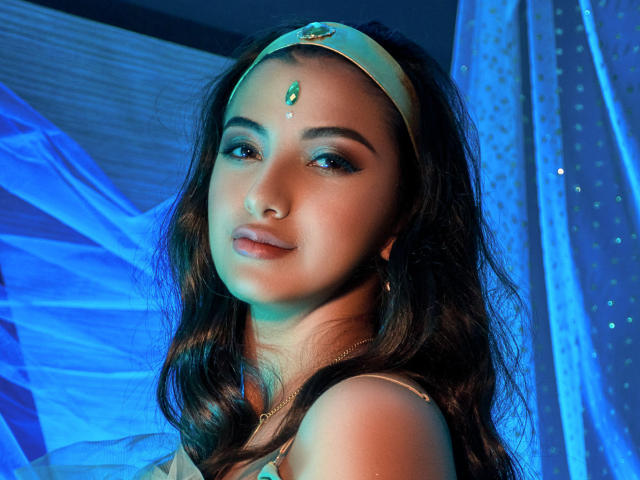 BiancaParisi - сексуальная веб-камера в реальном времени - 8566880