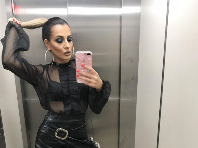 Allexine - Sexe cam en vivo - 8588128