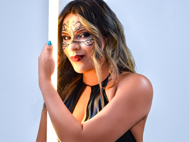 LoveCanella - сексуальная веб-камера в реальном времени - 8593572