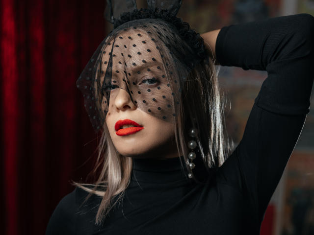 ArthaEra - Sexe cam en vivo - 8599388