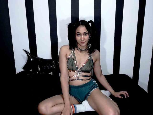 AllisonGag - Sexe cam en vivo - 8600904