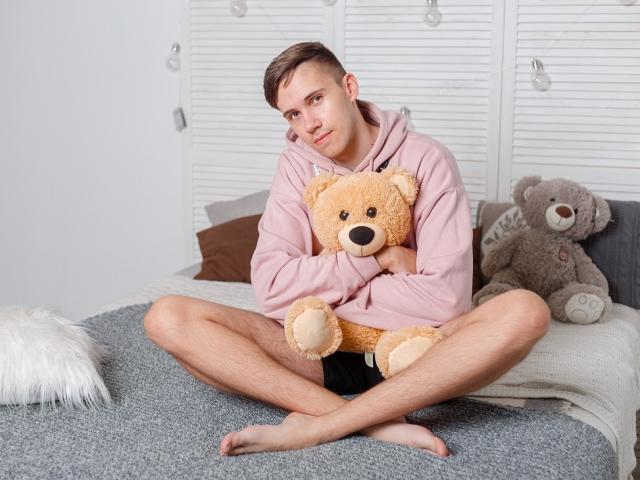 AllenGardner - Live porn &amp; sex cam - 8600964