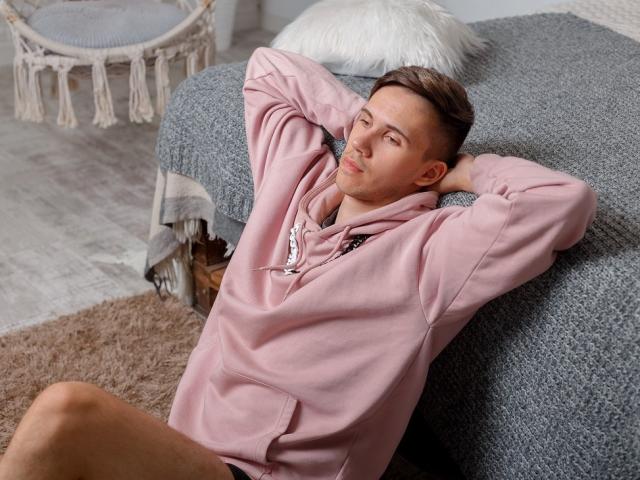 AllenGardner - Sexe cam en vivo - 8601024