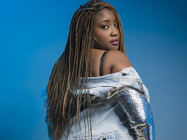 PerlaSexy69 - Live sexe cam - 8608236