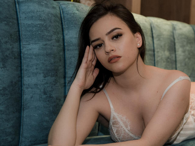 JolieePoupee - Sexe cam en vivo - 8608672