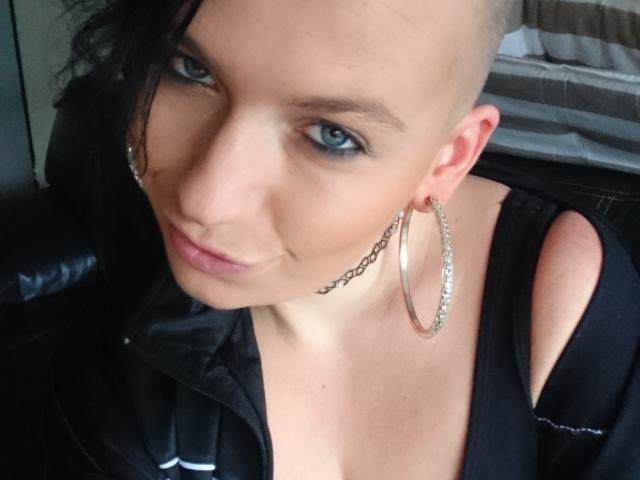 HotNinaForFun - Sexe cam en vivo - 8612108