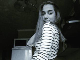 KatDeLunna - Live porn &amp; sex cam - 8615528