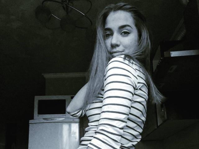 KatDeLunna - Live porn &amp; sex cam - 8615528