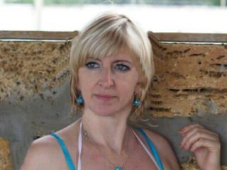 RoseQMagic - Live sexe cam - 8620608