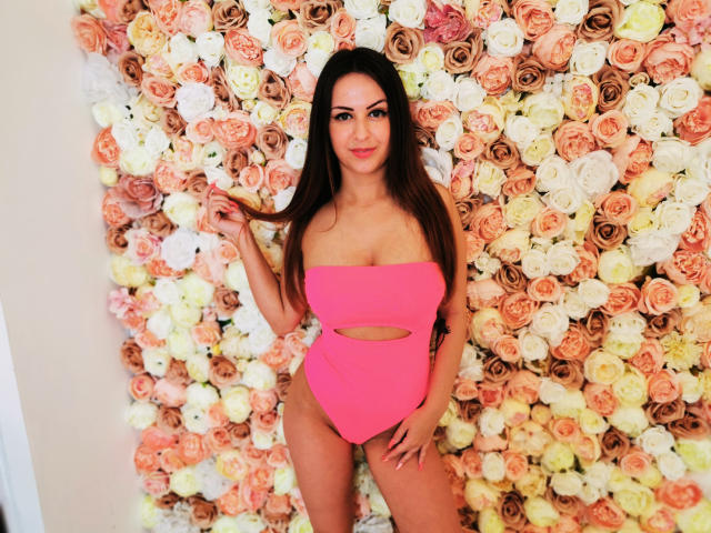 JessyN - פורנו בשידור חי ומצלמת סקס - 8628824