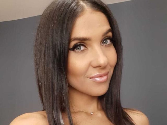 LovelyKinsley - Live porn &amp; sex cam - 8634160