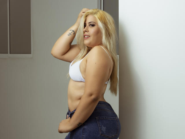 DahianaCollins - сексуальная веб-камера в реальном времени - 8636976