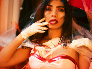 Faryyh - Show live hot with a charcoal hair X young lady 