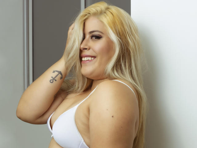 DahianaCollins - сексуальная веб-камера в реальном времени - 8643128