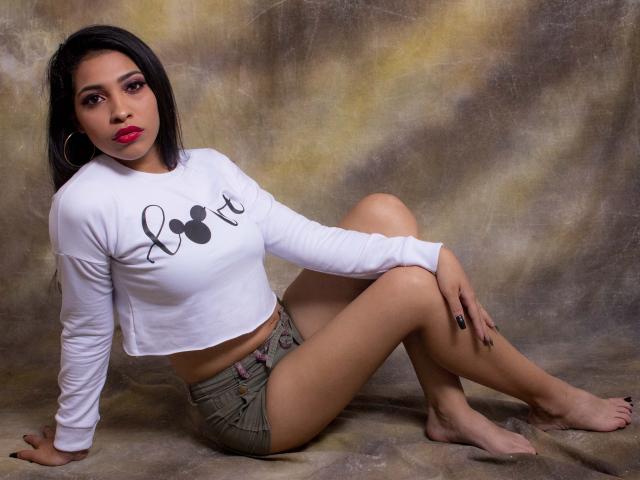 AnjelikaAmbar - Live sexe cam - 8650716