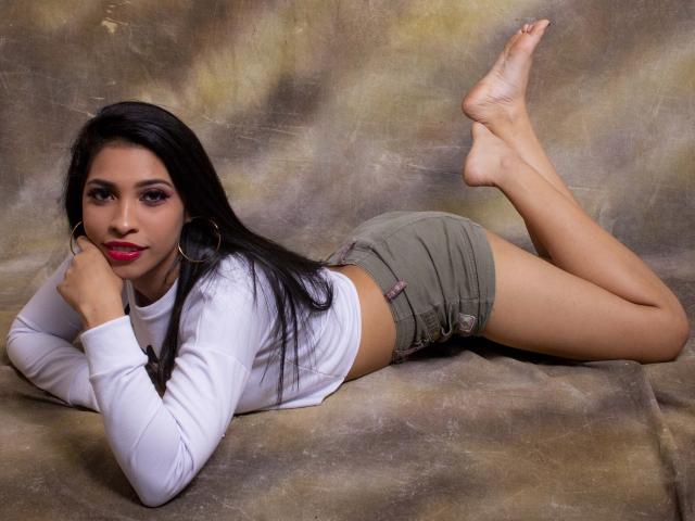 AnjelikaAmbar - Live sexe cam - 8650724