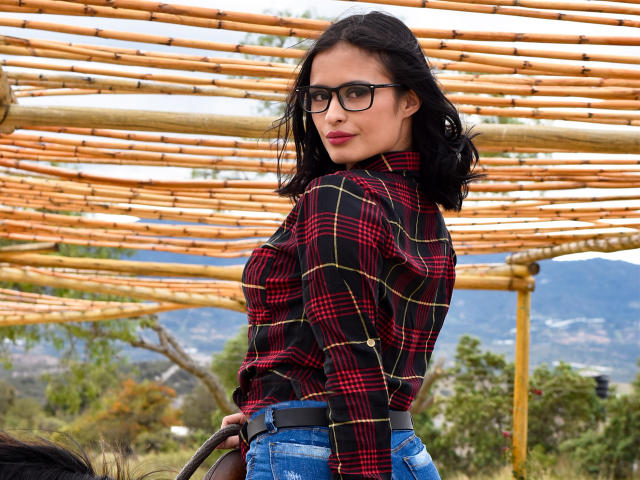 VictoriaBale - Live Sex Cam - 8655352