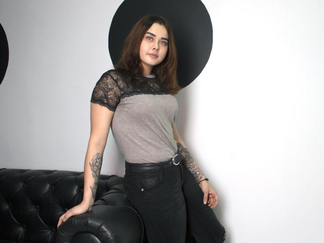 MileyJune - Sexe cam en vivo - 8666648