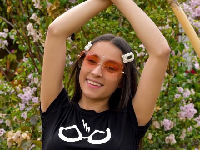 EllieVelvett - Live porn &amp; sex cam - 8671340