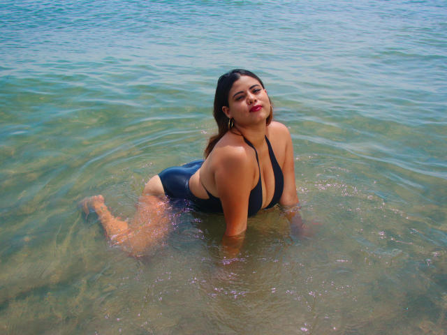 AdelleFontaineX - сексуальная веб-камера в реальном времени - 8679120