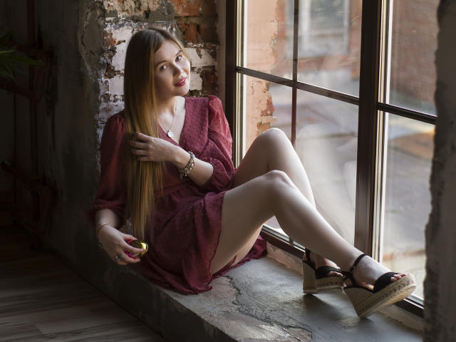 SummerGlau - Live Sex Cam - 8681152